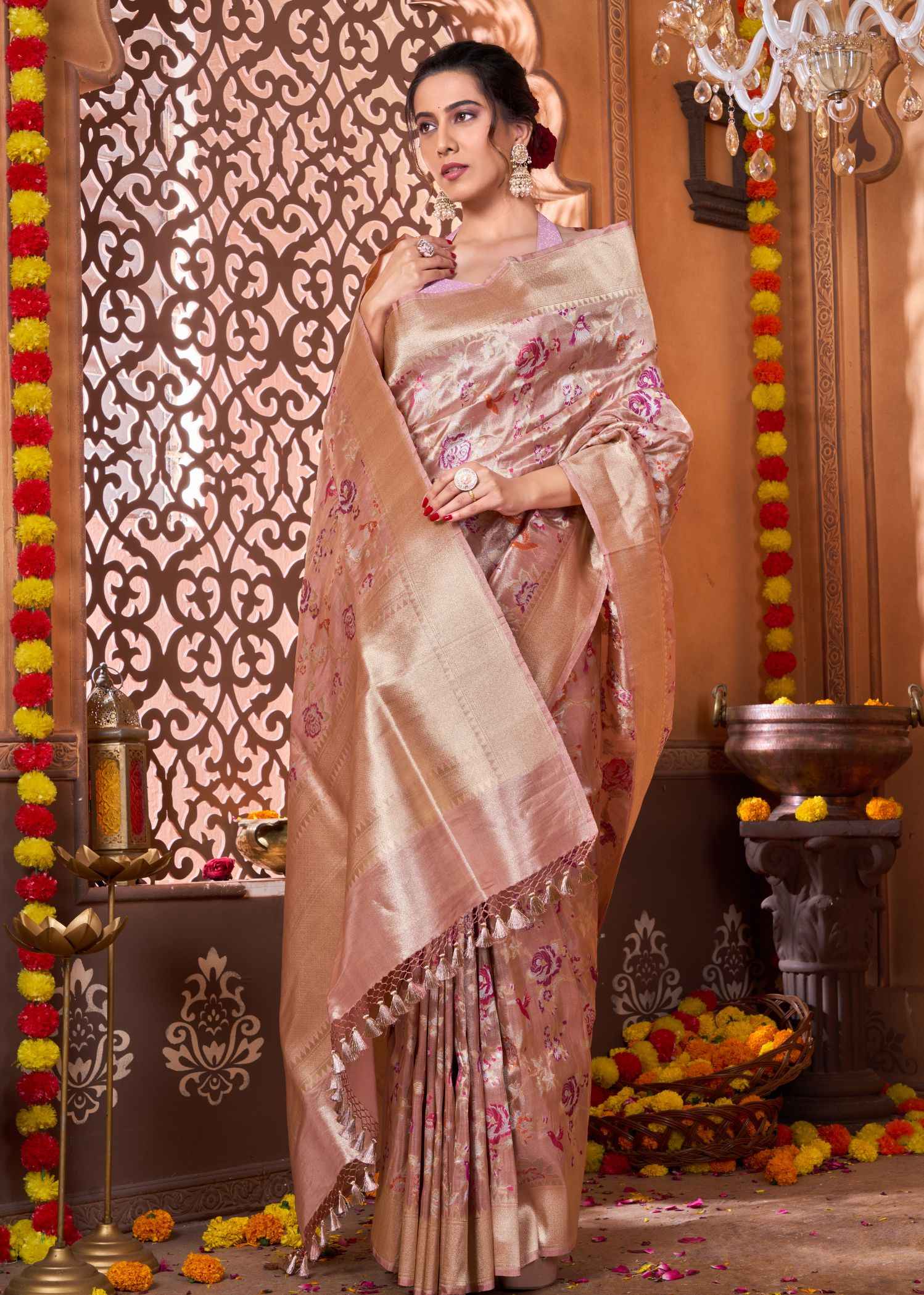 Pure Kora Tissue Shikargah Masterpiece Saree - Image 4